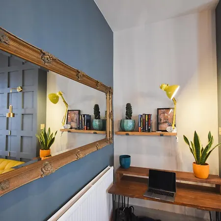 Dazzling 1 Bed In Clifton * Бристоль