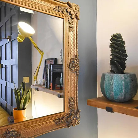 Dazzling 1 Bed In Clifton Апартаменти *