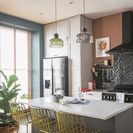 Dazzling 1 Bed In Clifton Апартаменти Бристоль