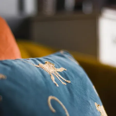 Dazzling 1 Bed In Clifton *