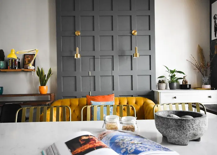 Apartment Dazzling 1 Bed In Clifton